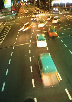 奈良のタイヤ販売店は品揃えがいいです